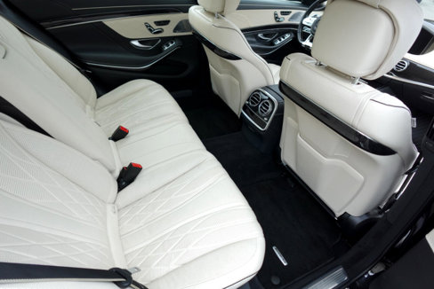 Used 2020 Mercedes-Benz S 63 AMG 4MATIC Sedan w/ Warmth & Comfort Package image 12