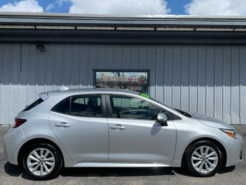 Used 2023 Toyota Corolla SE image 7