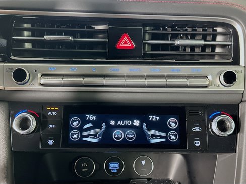 Used 2024 Genesis G70 2.5T w/ Sport Prestige Package image 24