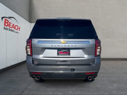 Used 2021 Chevrolet Suburban Premier w/ Premium Package image 7