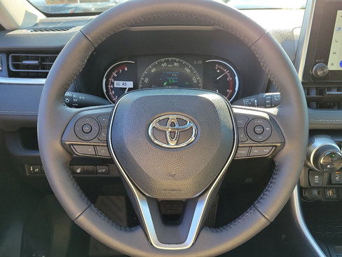 New 2025 Toyota RAV4 XLE image 16