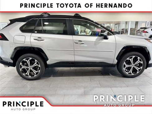 New 2025 Toyota RAV4 XSE image 4