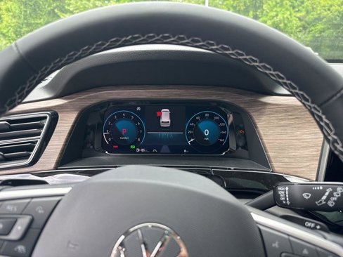 New 2025 Volkswagen Atlas SEL image 13