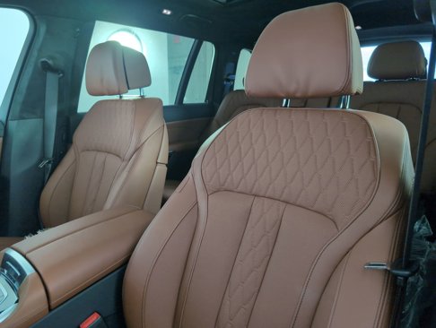 New 2026 BMW X7 M60i image 68