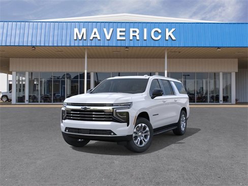 New 2026 Chevrolet Suburban LT w/ Comfort Package image 8