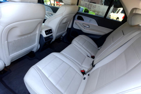 Used 2020 Mercedes-Benz GLE 350 4MATIC w/ AMG Line Exterior image 15