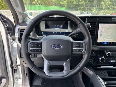 New 2025 Ford F450 Lariat image 35