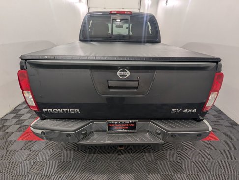 Used 2014 Nissan Frontier SV w/ SV Value Truck Package image 11