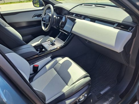 New 2026 Land Rover Range Rover Velar Autobiography image 3