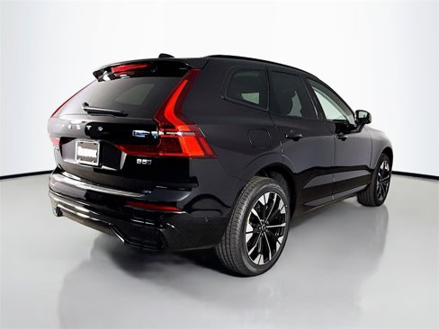 New 2026 Volvo XC60 B5 Plus w/ Protection Package image 7