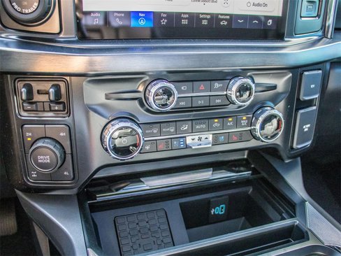 New 2025 Ford F350 Lariat w/ Lariat Ultimate Package image 34