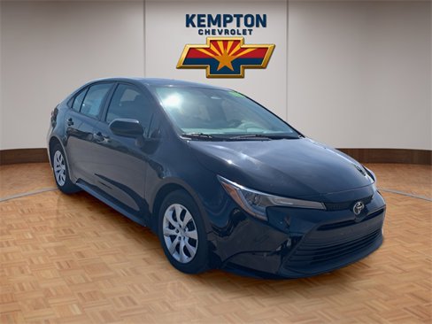 Used 2024 Toyota Corolla LE image 15