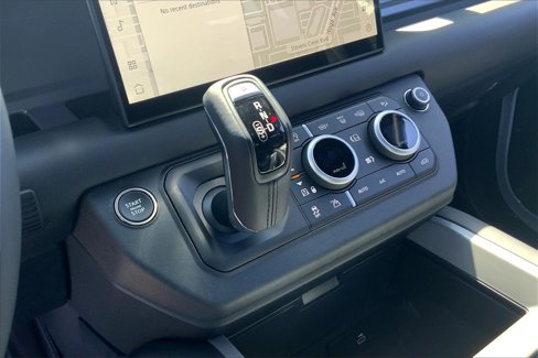 New 2025 Land Rover Defender 110 V8 image 7