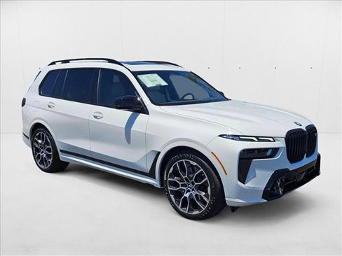 New 2026 BMW X7 M60i w/ Executive Package image 7