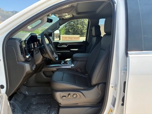 New 2025 Chevrolet Silverado 3500 LTZ w/ LTZ Premium Package image 11