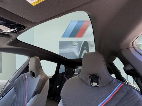 New 2026 BMW iX xDrive60 w/ M Sport Package image 21