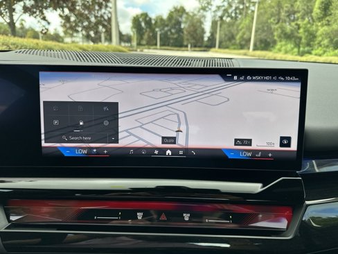 New 2026 BMW 550e xDrive w/ Executive Package image 22