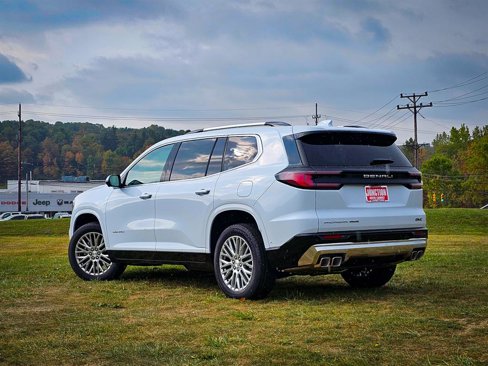 New 2026 GMC Acadia Denali w/ Super Cruise Package image 6
