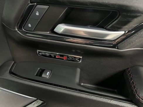 Used 2024 GMC Sierra 1500 AT4X image 59