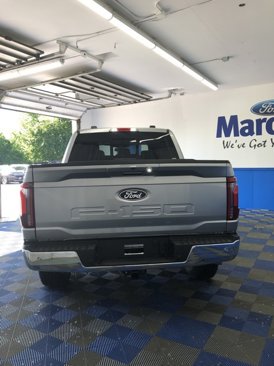 New 2025 Ford F150 Lariat w/ Equipment Group 501A Mid image 7