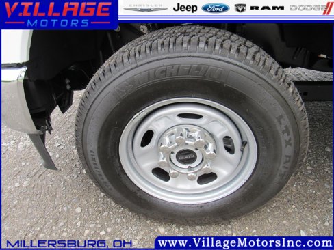 New 2025 Ford F350 XL w/ XL Chrome Package image 5