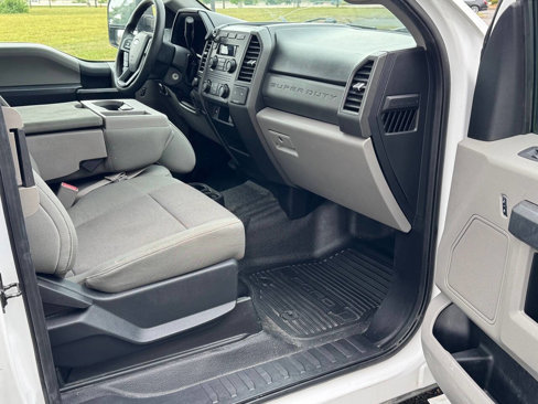 Used 2017 Ford F250 XL w/ Power Equipment Group image 12