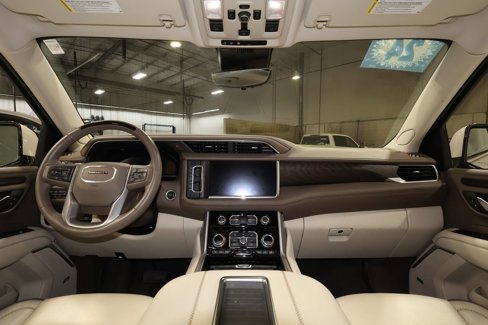 Certified 2024 GMC Yukon Denali w/ Denali Reserve Package image 33