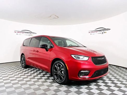 New 2026 Chrysler Pacifica Select image 1