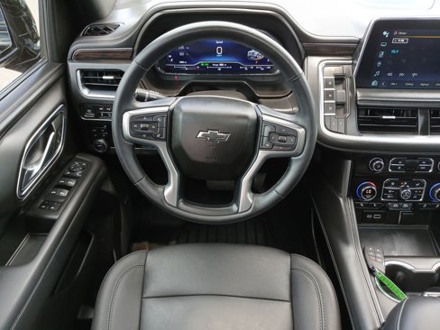 Used 2023 Chevrolet Tahoe Z71 w/ Luxury Package image 11