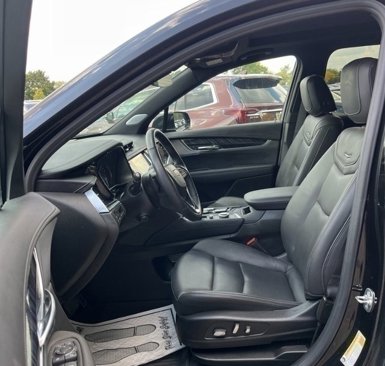 Certified 2024 Cadillac XT6 Premium Luxury image 13