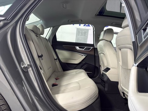 Used 2024 Audi A6 Premium Plus image 15
