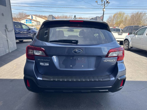 Used 2018 Subaru Outback 2.5i Limited w/ Popular Package #2 image 7