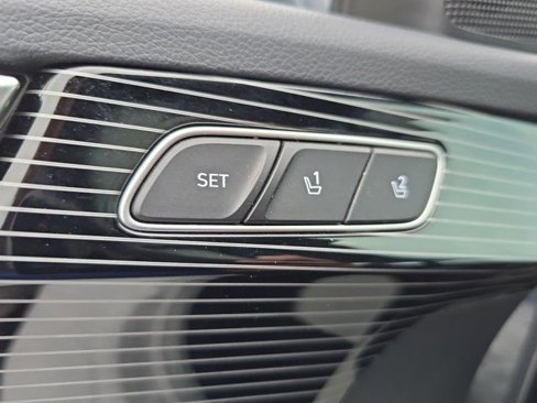 Used 2024 Hyundai Palisade Calligraphy image 14