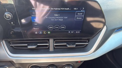 Used 2025 Chevrolet Trax LS image 17
