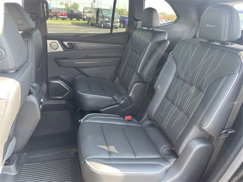 New 2026 Buick Enclave Avenir w/ Super Cruise Package image 23