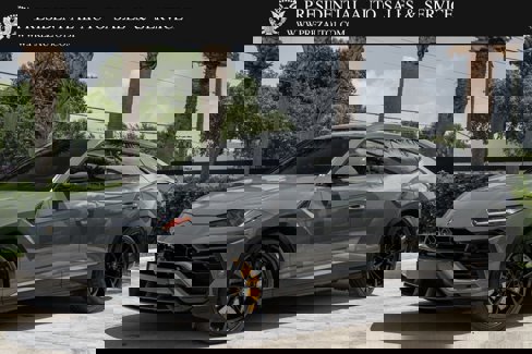 Used 2022 Lamborghini Urus image 1