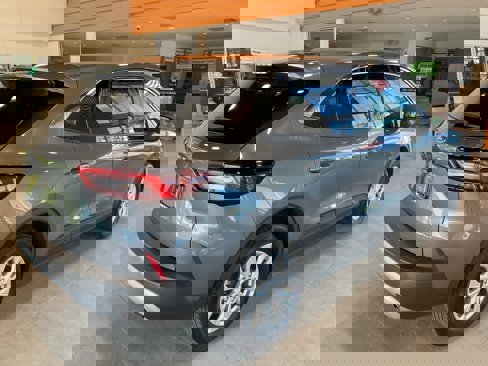 Used 2023 Ford Escape Active image 5
