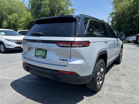 Used 2022 Jeep Grand Cherokee Trailhawk image 10
