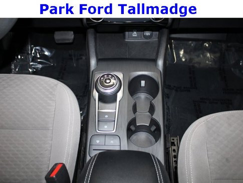 Used 2022 Ford Escape SE image 17