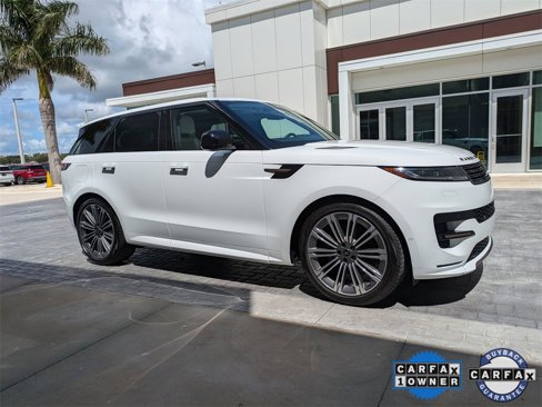 Used 2024 Land Rover Range Rover Sport Dynamic SE image 2