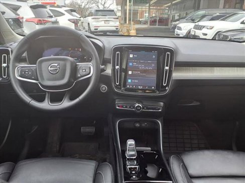 Used 2023 Volvo XC40 B5 Plus w/ Driver Assist Package image 22