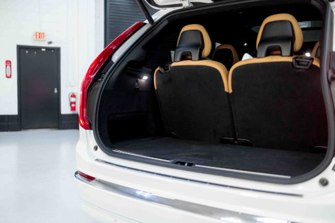 Used 2023 Volvo XC90 T8 Ultimate w/ Lounge Package image 53