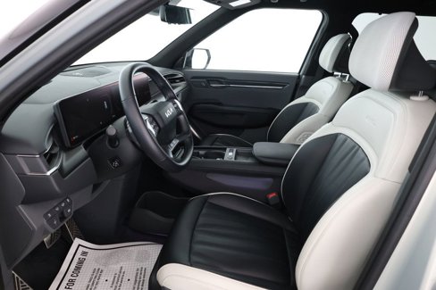 Used 2024 Kia EV9 GT-Line image 21