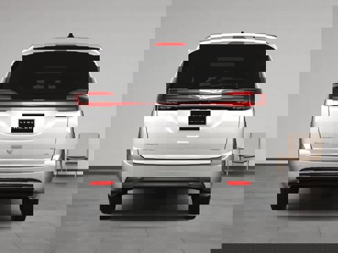 New 2025 Chrysler Pacifica Select image 10
