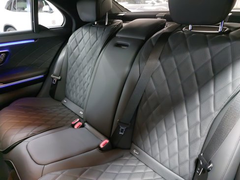New 2025 Mercedes-Benz S 580 4MATIC Sedan image 16