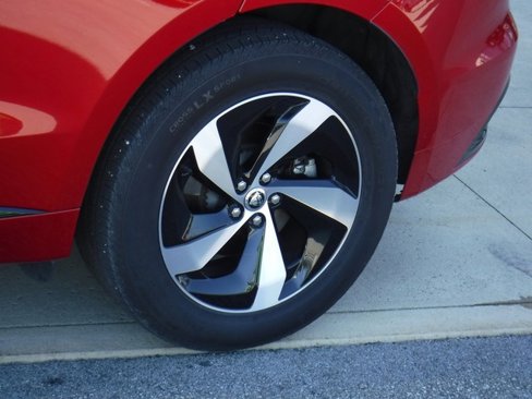 Used 2025 Jaguar F-PACE R-Dynamic S image 4