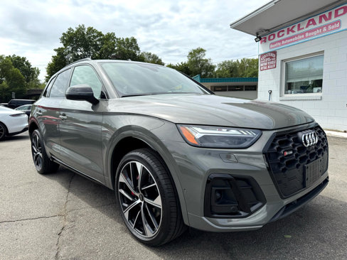 Used 2024 Audi SQ5 Prestige image 3