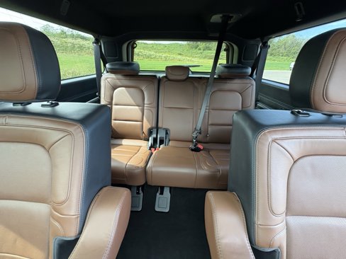 Used 2024 Lincoln Navigator L Reserve image 29