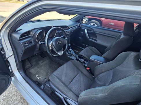 Used 2013 Scion tC image 15
