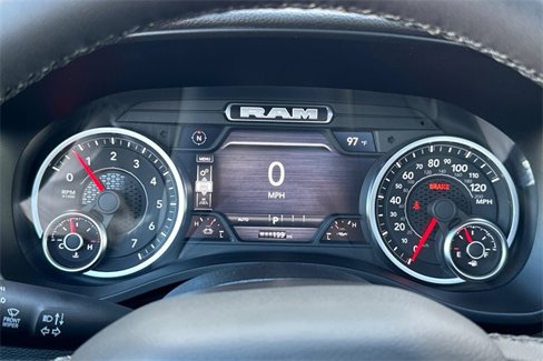 New 2026 RAM 1500 4x4 Crew Cab image 23